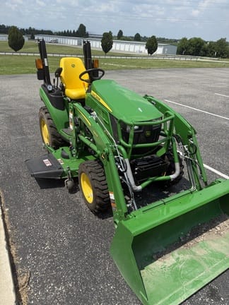 2021 John Deere 2025R Equipment Image0