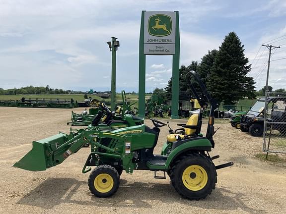 Image of John Deere 2025R equipment image 2