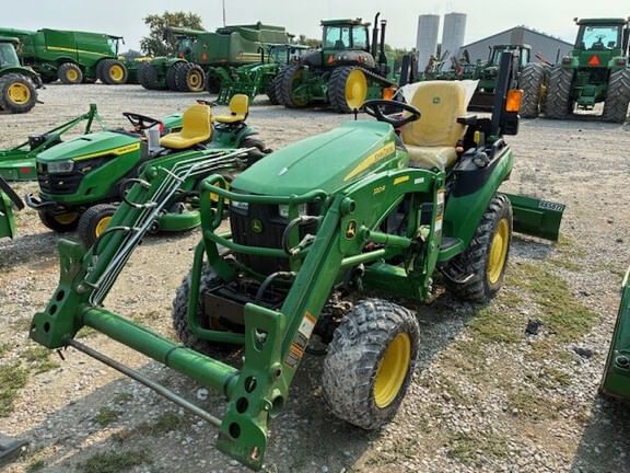 2021 John Deere 2025R Equipment Image0