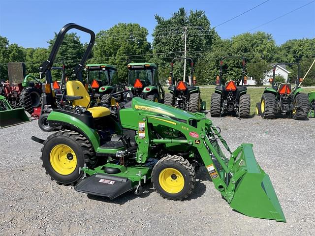 Image of John Deere 2025R equipment image 1