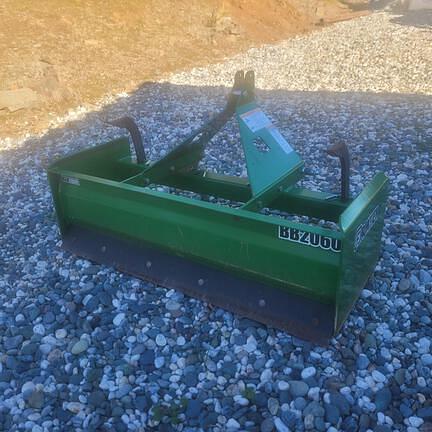 Image of John Deere 2025R equipment image 4