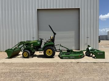 Main image John Deere 2025R