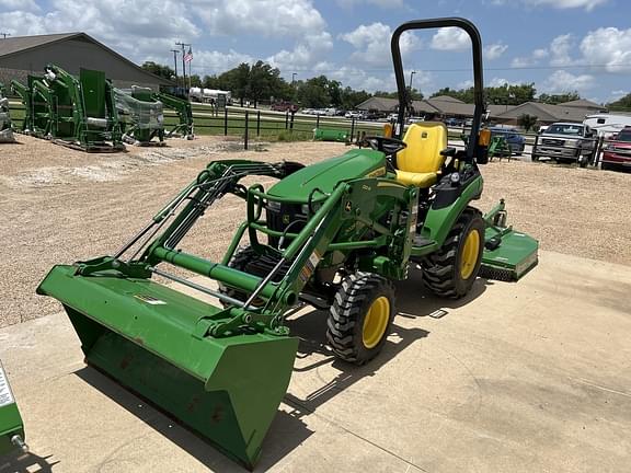 Image of John Deere 2025R equipment image 4