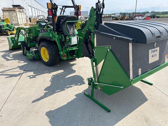 Image of John Deere 2025R equipment image 2