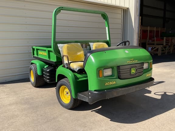 Image of John Deere Pro Gator 2030A equipment image 2