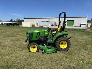 2021 John Deere 2032R Image