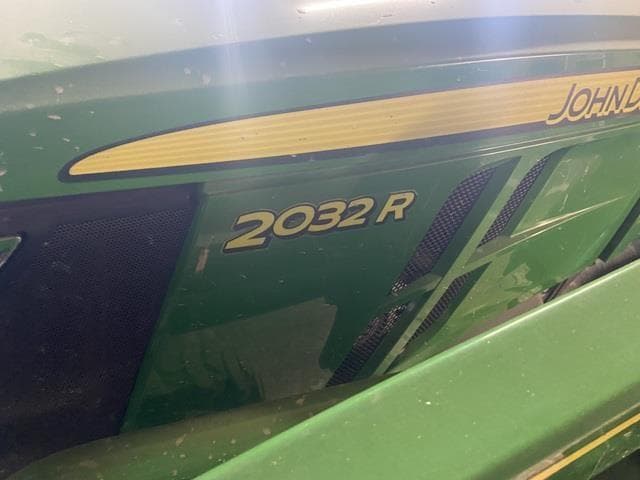Image of John Deere 2032R Primary image