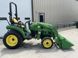 Main image John Deere 2032R 1