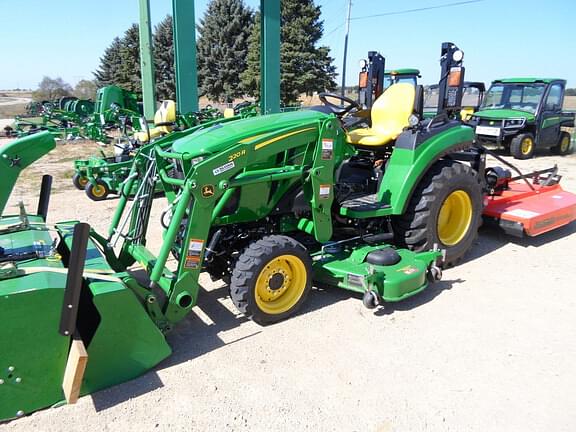 Image of John Deere 2032R equipment image 1