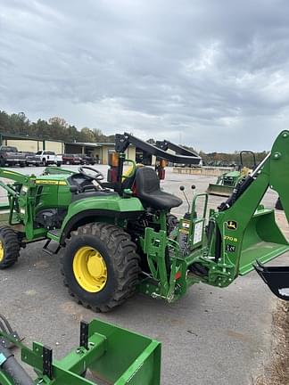 Image of John Deere 2032R equipment image 2