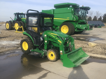 Main image John Deere 2032R