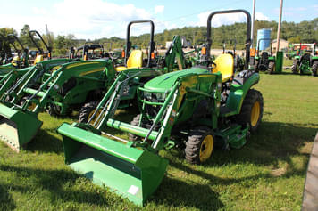 Main image John Deere 2032R