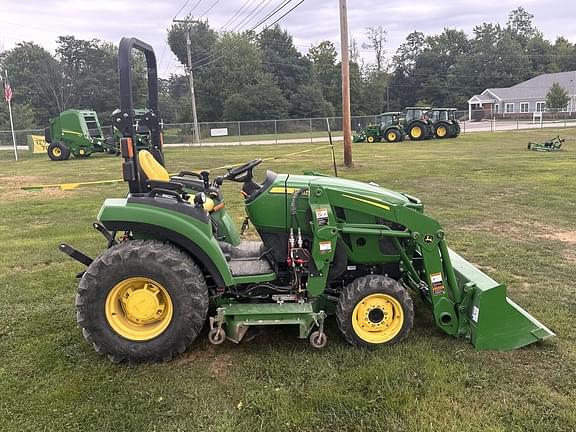 Image of John Deere 2038R equipment image 4