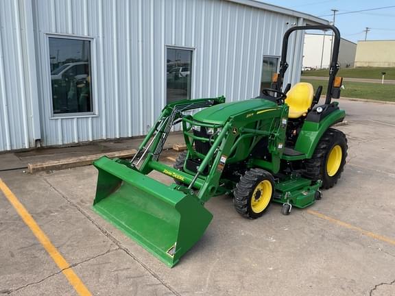 Image of John Deere 2038R equipment image 2