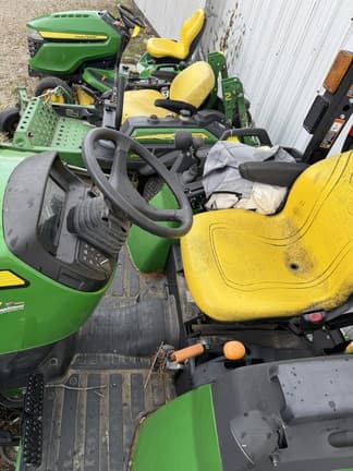 Image of John Deere 2038R equipment image 3