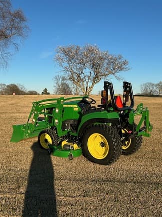 Image of John Deere 2038R equipment image 3