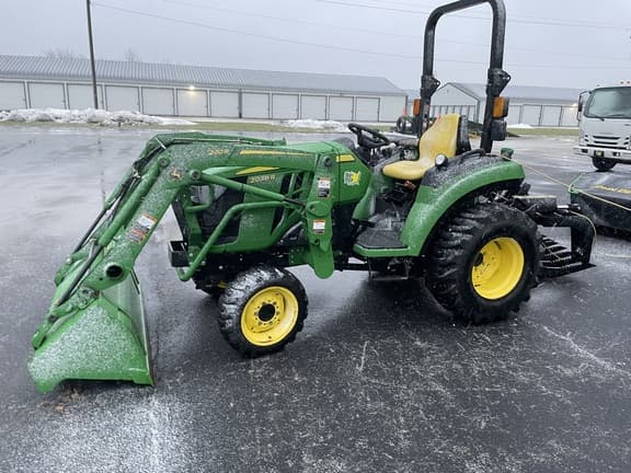 Image of John Deere 2038R Primary image