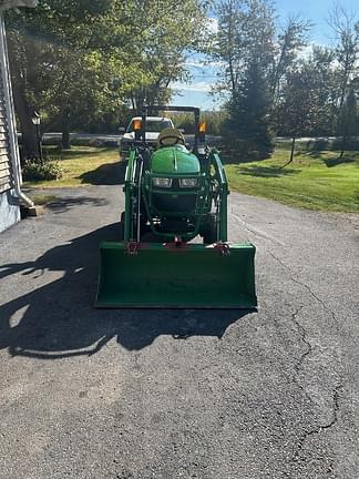 Image of John Deere 2038R equipment image 2