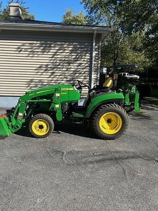 Image of John Deere 2038R equipment image 2