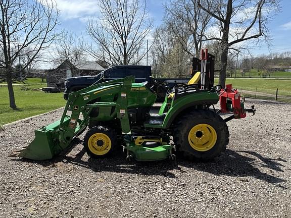 Image of John Deere 2038R equipment image 3