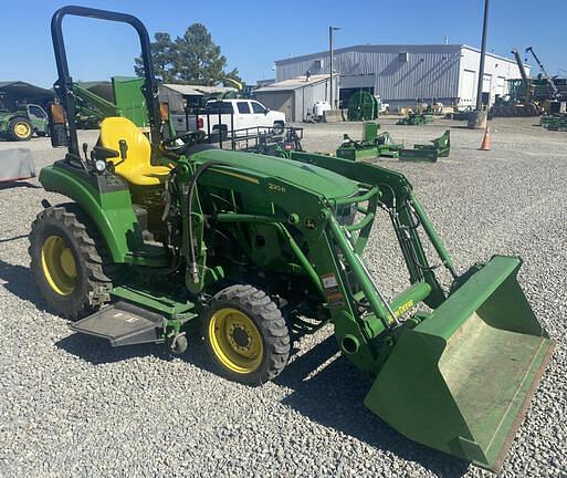 Image of John Deere 2038R equipment image 2