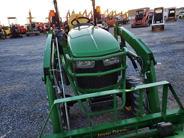 Image of John Deere 2038R equipment image 2