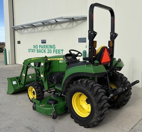 Image of John Deere 2038R equipment image 4