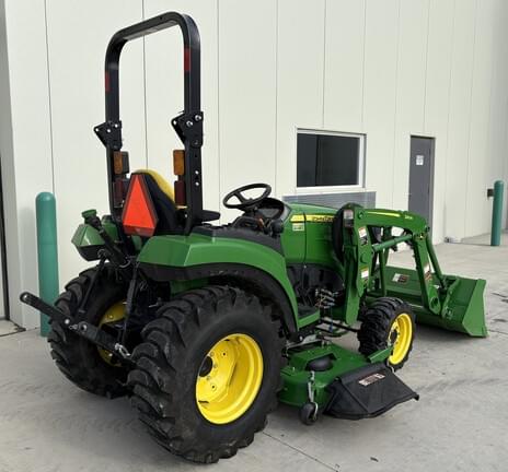 Image of John Deere 2038R equipment image 2