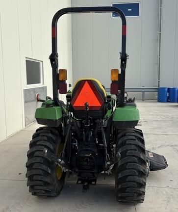 Image of John Deere 2038R equipment image 3