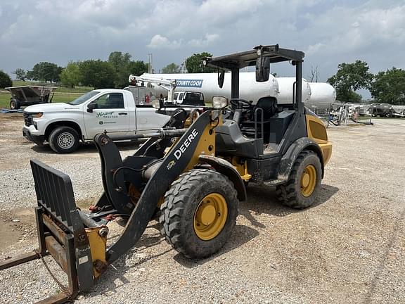 Image of John Deere 204L Primary image