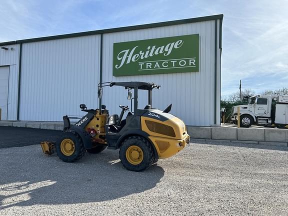 Image of John Deere 204L equipment image 2