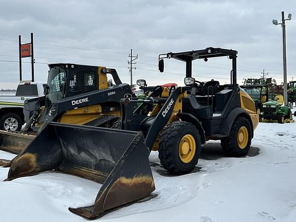 Image of John Deere 204L equipment image 1