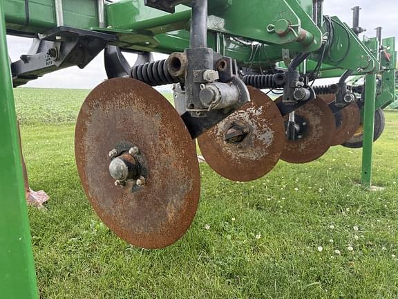 Image of John Deere 2100 equipment image 1