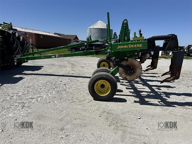 Image of John Deere 2100 equipment image 1