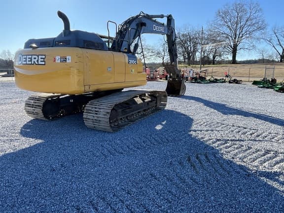 Image of John Deere 210G LC equipment image 3