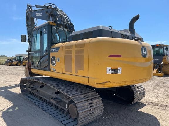 Image of John Deere 210G LC equipment image 3