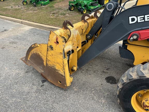 Image of John Deere 210L EP equipment image 4