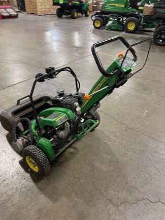 Image of John Deere 220 E-Cut equipment image 1