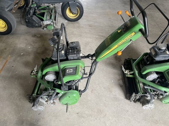 2021 John Deere 220 E-Cut Equipment Image0