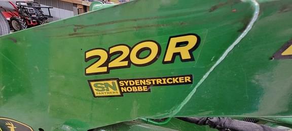 Image of John Deere 220R equipment image 2