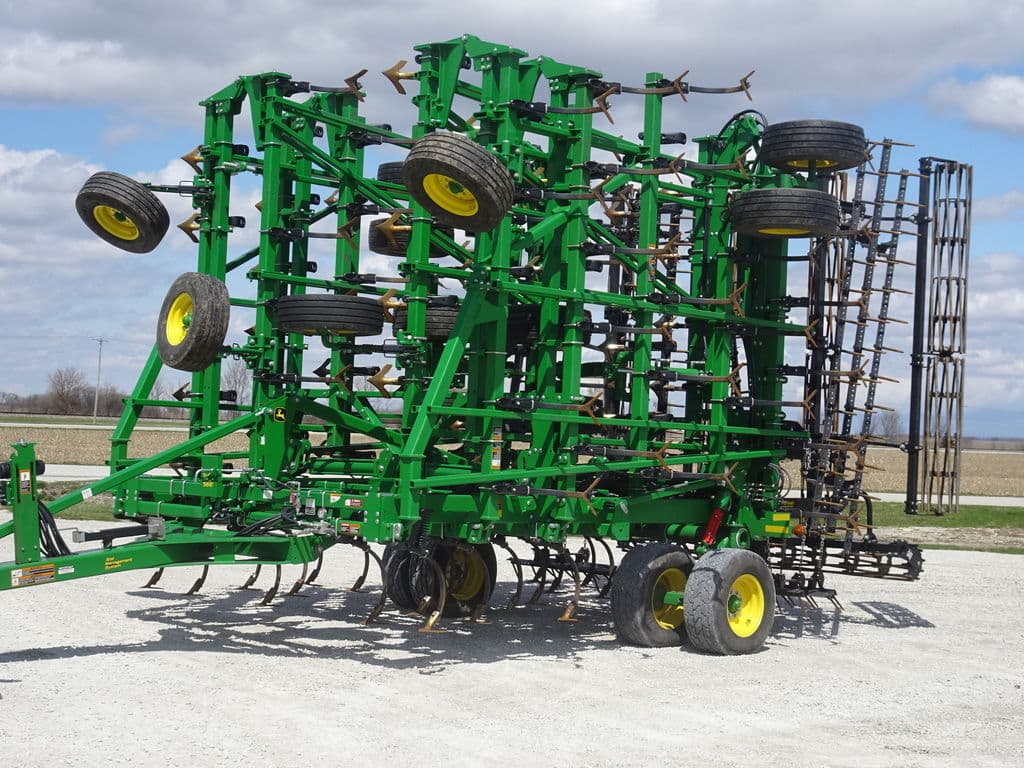 Image of John Deere 2230LL Primary image