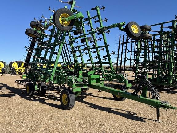 Image of John Deere 2230FH equipment image 2