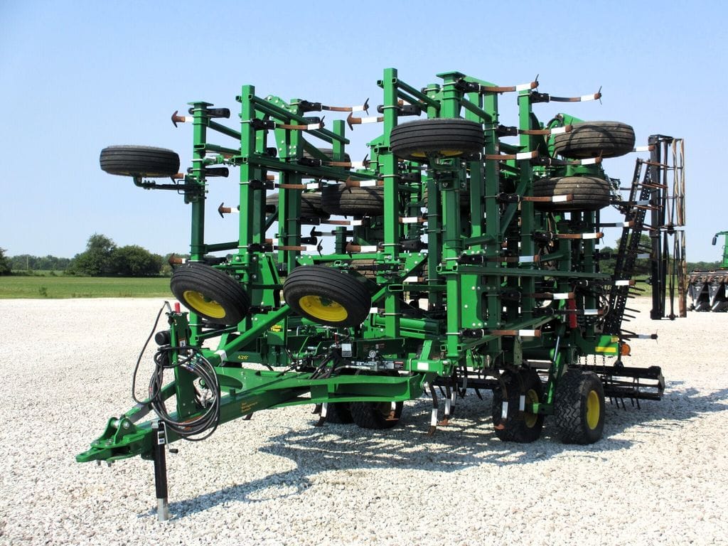 2021 John Deere 2230LL Equipment Image0