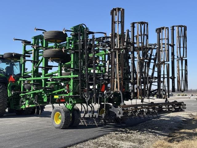 Image of John Deere 2230LL equipment image 3