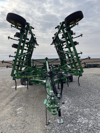 2021 John Deere 2230LL Equipment Image0