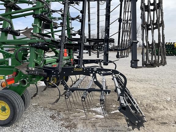 Image of John Deere 2230LL equipment image 4