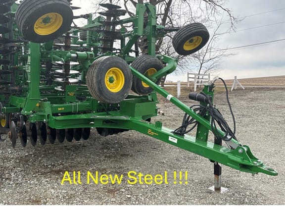 Main image John Deere 2330