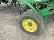 Thumbnail image John Deere 2330 25