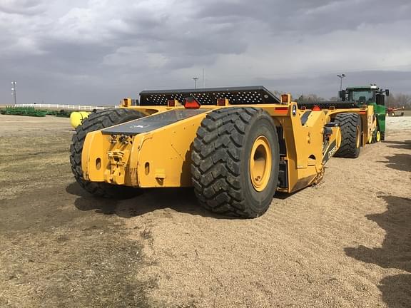 Image of John Deere 2412DE equipment image 4