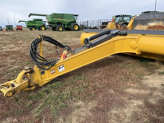 Image of John Deere 2412DE equipment image 1